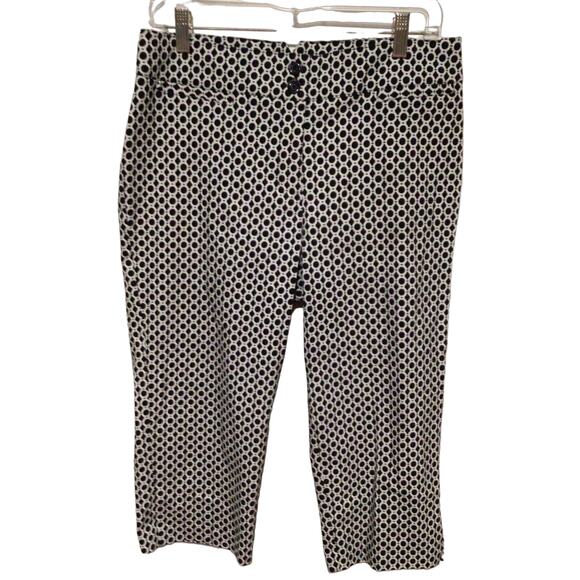 Soho Apparel Ltd Women’s Black White Capri Stretch Pants Size 12 Comfortable Fit - Picture 1 of 3